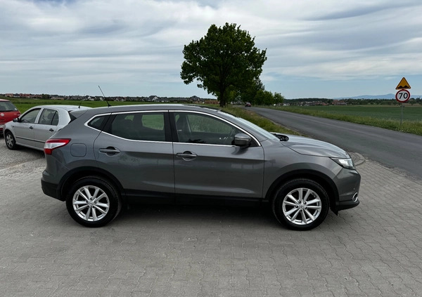 Nissan Qashqai cena 39999 przebieg: 152000, rok produkcji 2014 z Gryfice małe 436